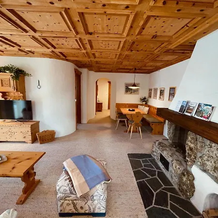 Chesa Coronella Appartement La Punt-Chamues-ch Buitenkant foto